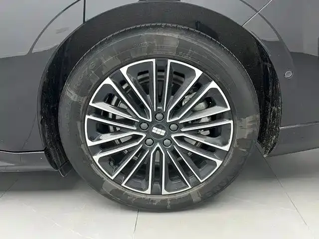 Geely Galaxy Xingyao 8 — Фото автомобиля 19