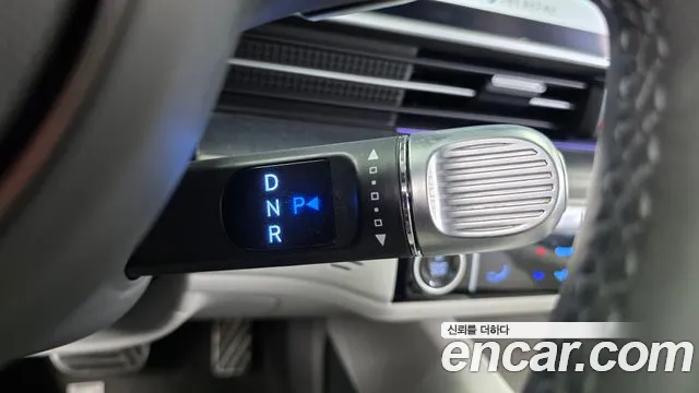 Hyundai Ioniq 6 — Фото автомобиля 12