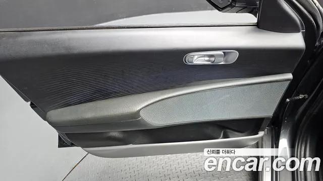 Hyundai Ioniq 6 — Фото автомобиля 13