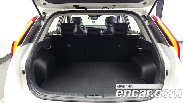 Kia Niro Niro (New) — Фото автомобиля 20