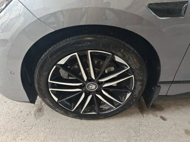 BYD Qin L — Фото автомобиля 22