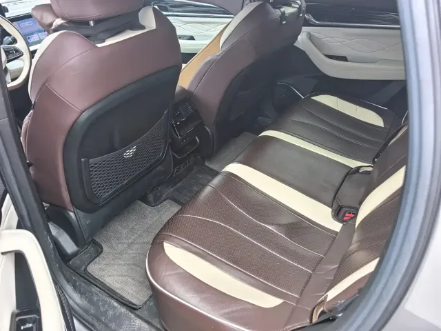Geely Xingyue L — Фото автомобиля 10