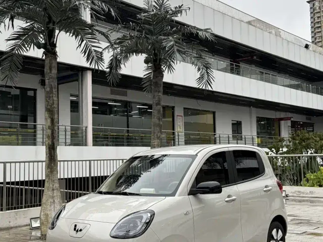 Фотография автомобиля — Wuling Hongguang Mini EV