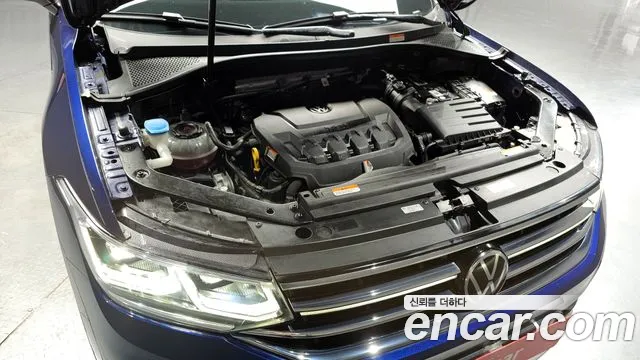 Volkswagen Tiguan — Фото автомобиля 6