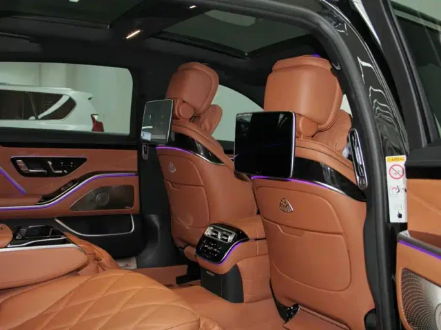 Mercedes-Benz Maybach S-Class — Фото автомобиля 11