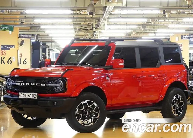 Фотография автомобиля — Ford Bronco 6th Gen