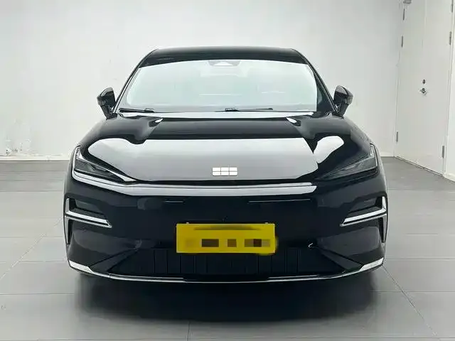 Geely Galaxy Xingyao 8 — Фото автомобиля 2