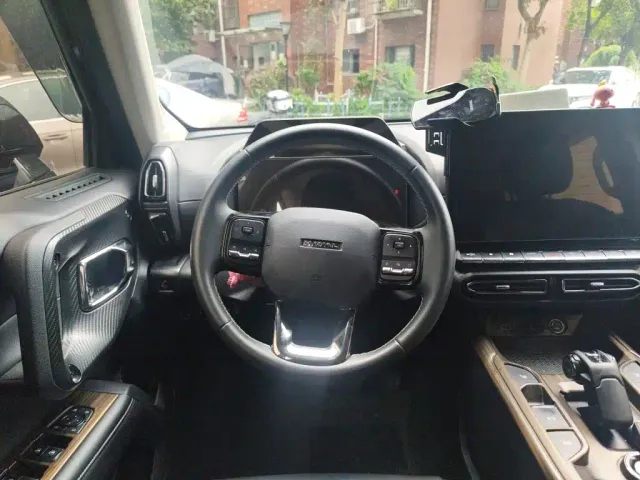 Haval Big Dog — Фото автомобиля 6