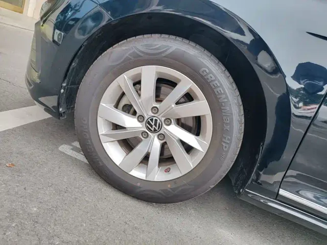 Volkswagen Passat — Фото автомобиля 22