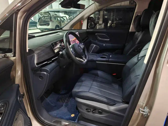Voyah Dreamer — Фото автомобиля 3