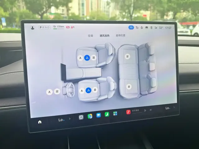 Xiaomi SU7 — Фото автомобиля 15
