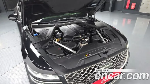 Genesis G80 RG3 — Фото автомобиля 6