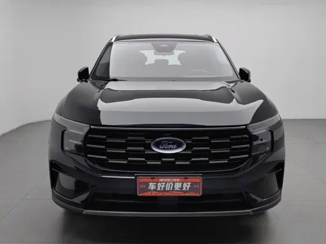 Ford Edge — Фото автомобиля 3