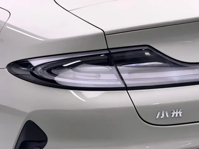 Xiaomi SU7 — Фото автомобиля 20
