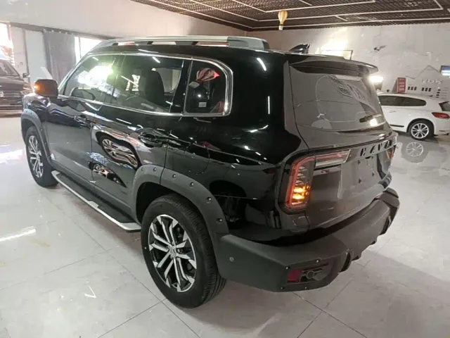 Haval Big Dog — Фото автомобиля 4