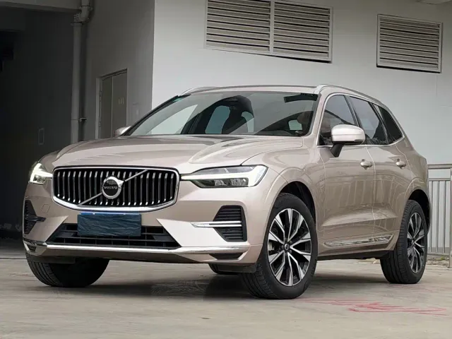 Фотография автомобиля — Volvo XC60