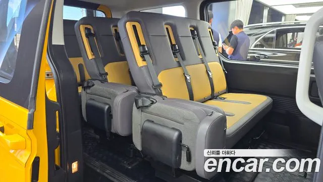 Hyundai Staria Staria — Фото автомобиля 11