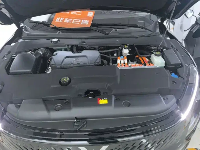 Wuling Starlight — Фото автомобиля 10