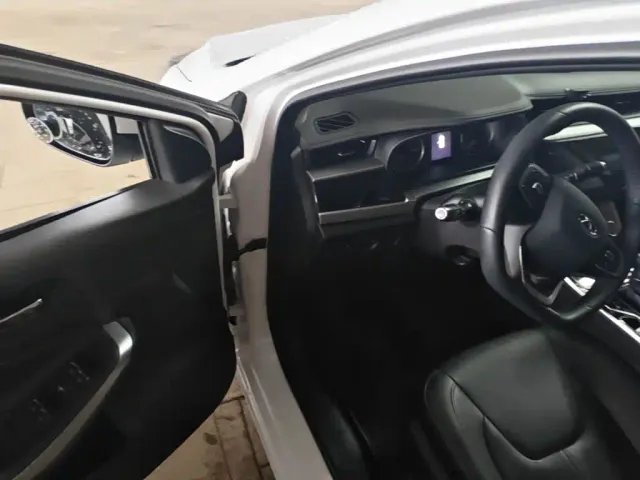 Chery Arrizo 5 — Фото автомобиля 15