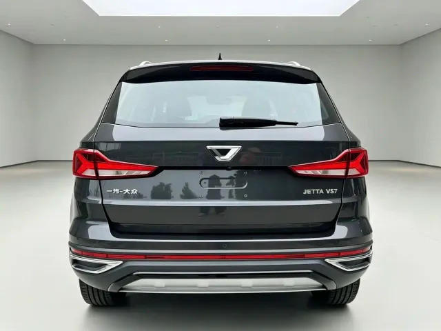 Jetta VS7 — Фото автомобиля 5