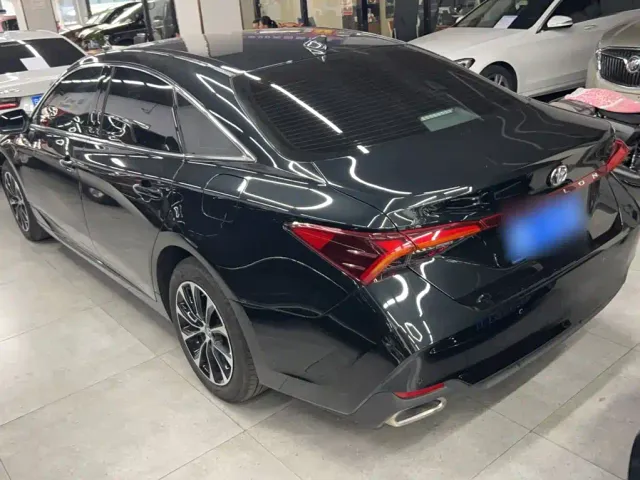Toyota Avalon — Фото автомобиля 13