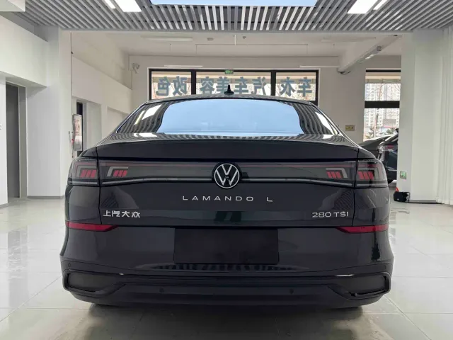 Volkswagen Lamando — Фото автомобиля 5