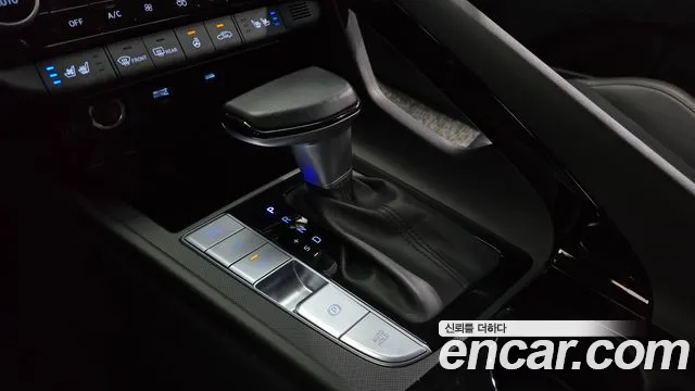 Hyundai Avante CN7 — Фото автомобиля 12