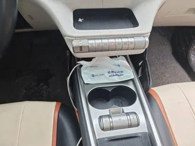BYD Dolphin — Фото автомобиля 13