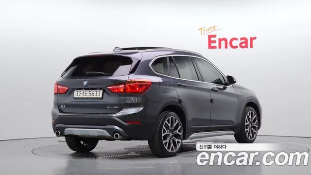 BMW X1 — Фото автомобиля 2