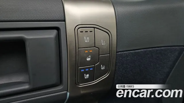 Kia EV3 — Фото автомобиля 27