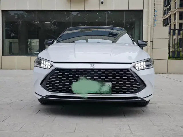 BYD Qin PLUS — Фото автомобиля 2