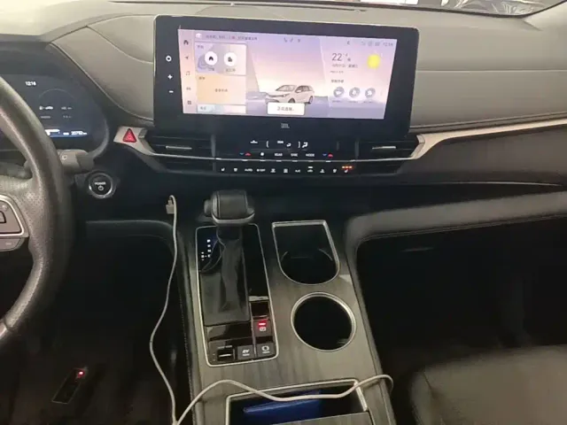 Toyota Sienna — Фото автомобиля 13
