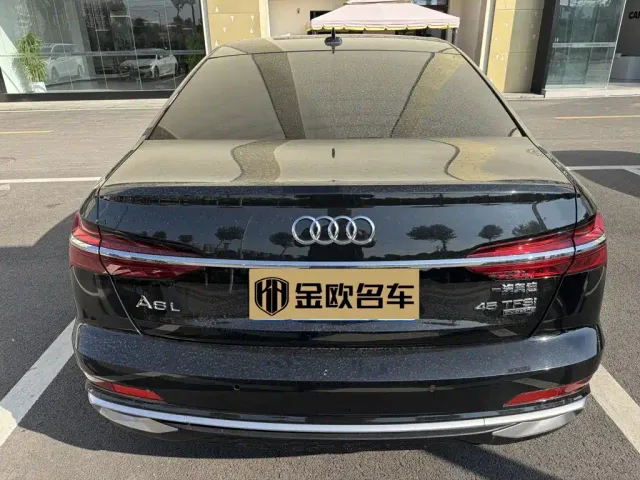Audi A6L — Фото автомобиля 8