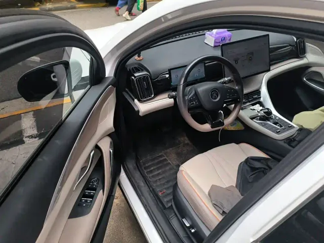 BYD Song Pro — Фото автомобиля 17