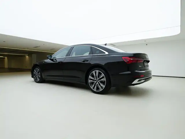 Audi A6L — Фото автомобиля 6