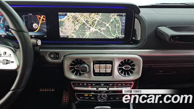 Mercedes-Benz G-Class — Фото автомобиля 15