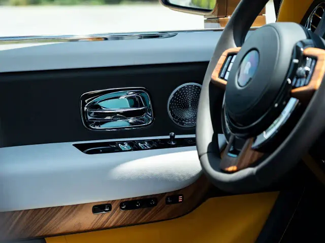 Rolls-Royce Cullinan — Фото автомобиля 25