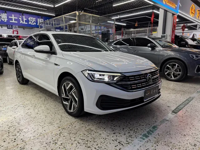 Volkswagen Sagitar — Фото автомобиля 3
