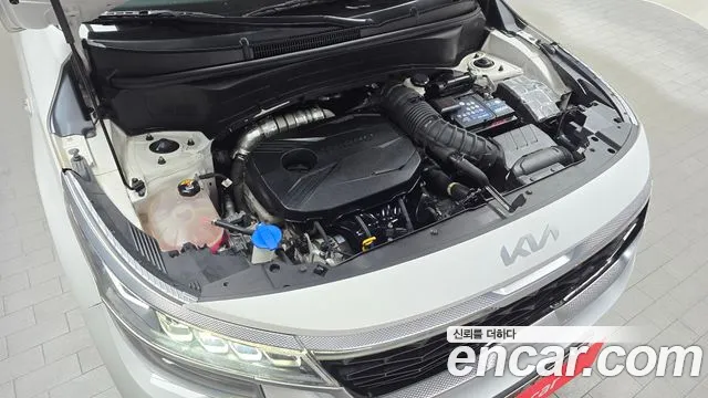 Kia Seltos Seltos Бензин 1.6 турбо 2WD — Фото автомобиля 6