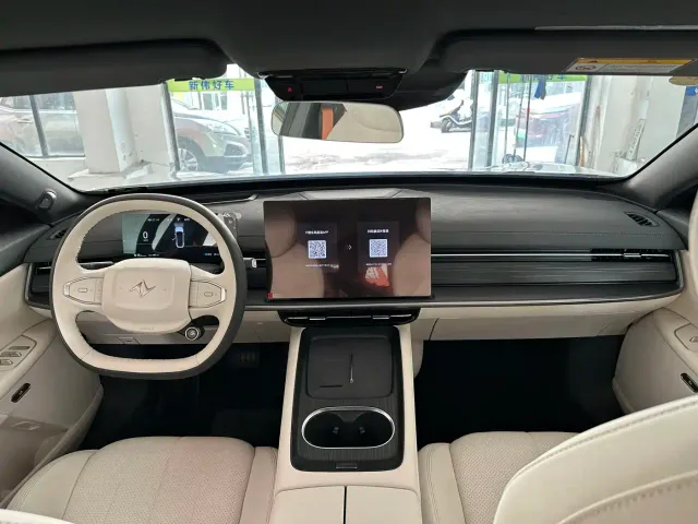 Dongfeng eπ 007 — Фото автомобиля 17