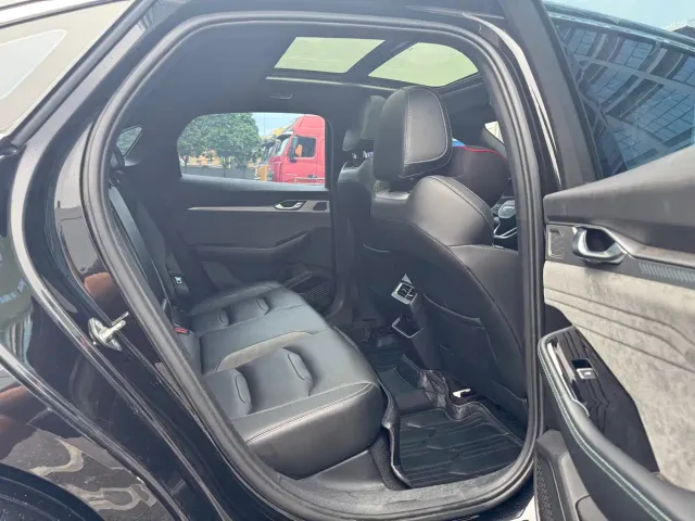 Geely Xingrui — Фото автомобиля 9