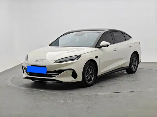 Фотография автомобиля — BYD Seal 06