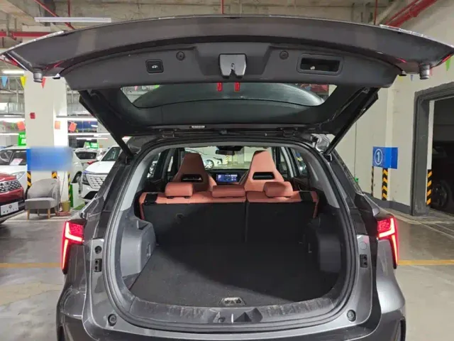 Changan CS75 Plus — Фото автомобиля 18