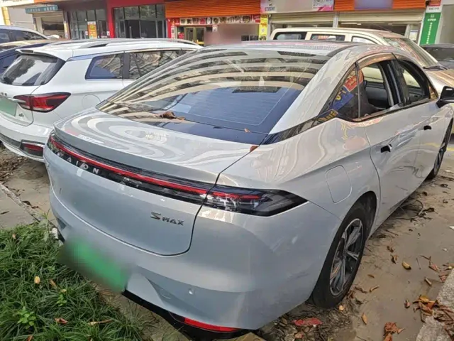 Aion AION S MAX 2024 70 Stellar Edition 54.6kWh — Фото автомобиля 6