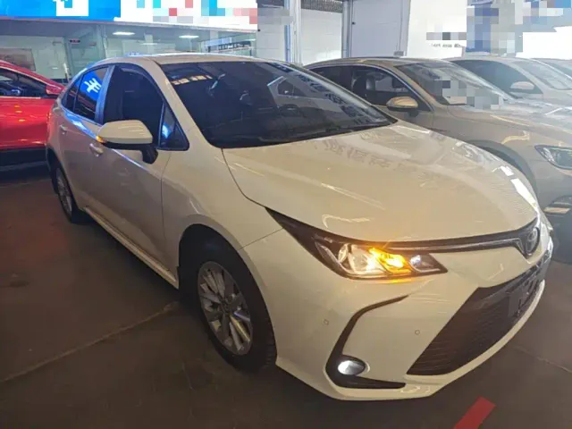 Toyota Corolla — Фото автомобиля 3
