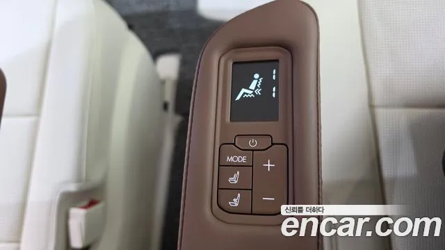 Hyundai Ioniq 9 — Фото автомобиля 28