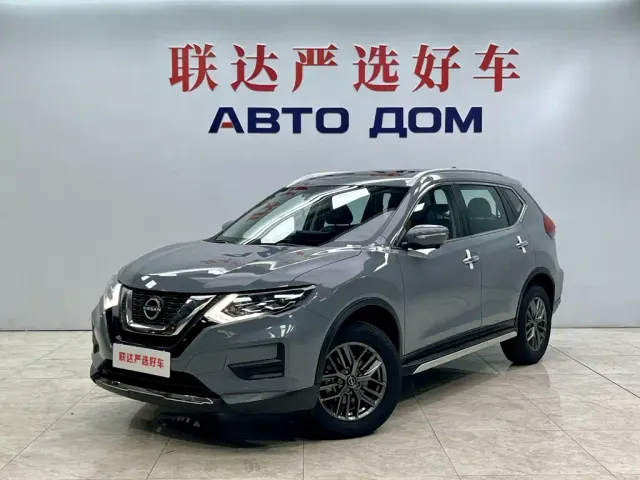 Фотография автомобиля — Nissan X-Trail