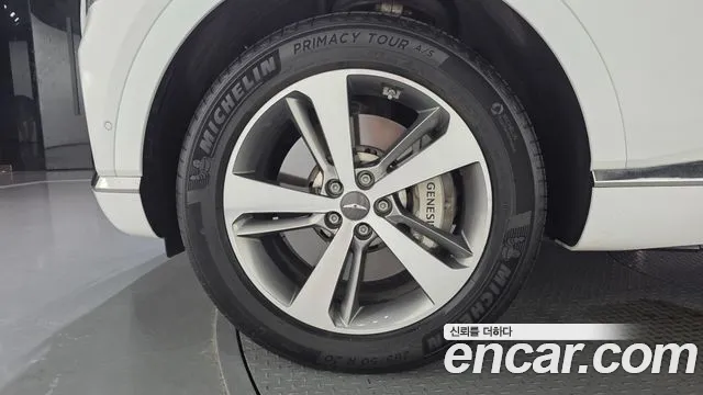 Genesis GV80 2.5T Бензин AWD — Фото автомобиля 5