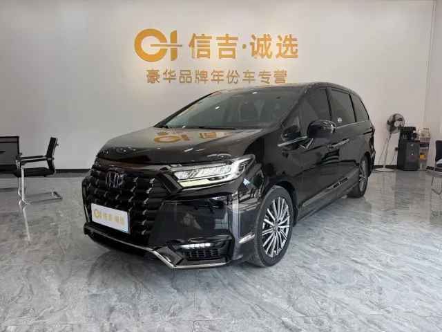 Фотография автомобиля — Honda Elysion