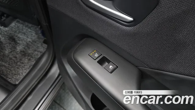 Hyundai Kona Kona (SX2) Бензин 1.6 турбо 2WD — Фото автомобиля 18